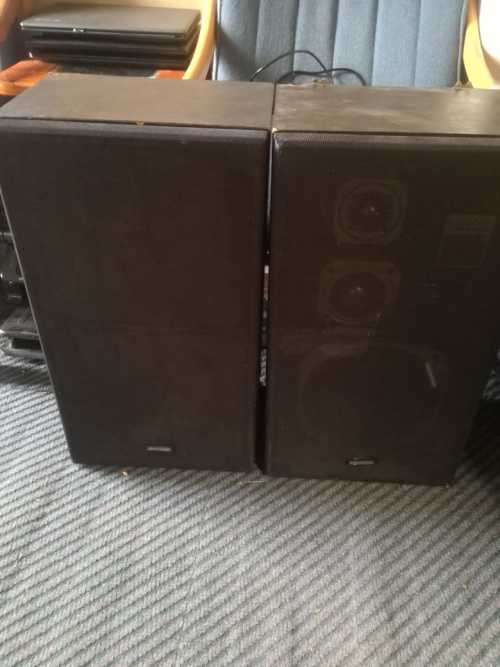 TWO KENWOOD 3 Way 3 Speaker System LSK-300 II
