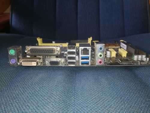 ASUS H81M-C MOTHERBOARD **PLEASE READ**