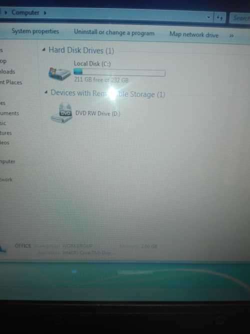 HP 530 LAPTOP ***VERY GOOD CONDITION***