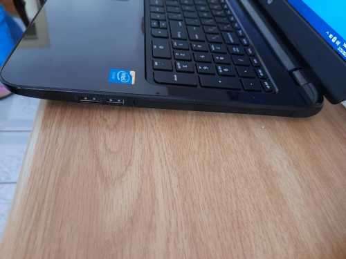 HP 15-R209NI LAPTOP - GREAT BATTERY LIFE|MINT CONDITION