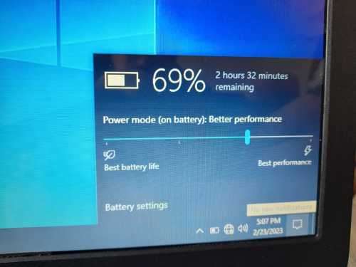 HP 15-R209NI LAPTOP - GREAT BATTERY LIFE|MINT CONDITION
