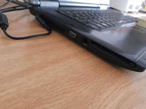 Fujitsu Siemens Laptop V5535