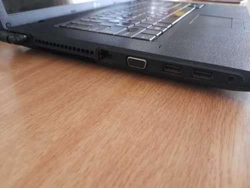 IMMACULATE CONDITION LG C500 LAPTOP