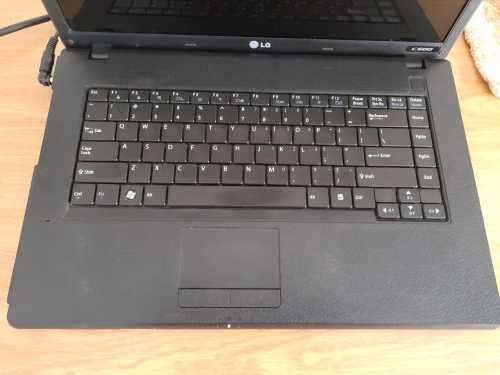 IMMACULATE CONDITION LG C500 LAPTOP