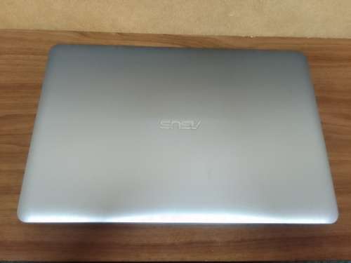 Asus X541U**Core i7 7th Gen CPU_8Gig Ram_1Tb HDD_Geforce 920M Graphics_Windows 11 Pro Laptop**