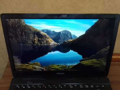 MECER Z140C EDU--4GIG RAM - 500GIG HDD & GOOD BATTERY (KEYBOARD NEED REPLACING)