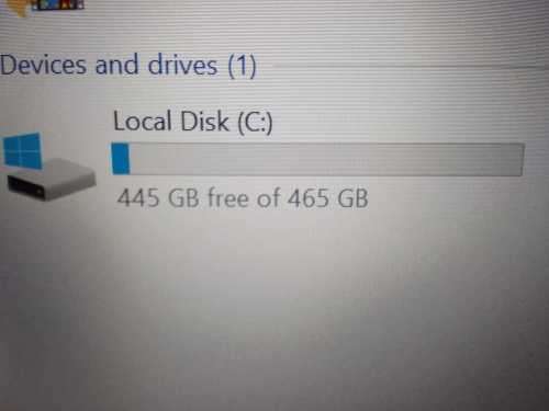 MECER Z140C EDU--4GIG RAM - 500GIG HDD & GOOD BATTERY (KEYBOARD NEED REPLACING)