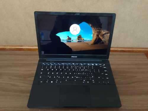 MECER Z140C EDU--4GIG RAM - 500GIG HDD & GOOD BATTERY (KEYBOARD NEED REPLACING)