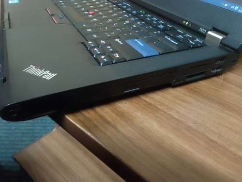 ***Immaculate Condition Core i5 LENOVO T420***