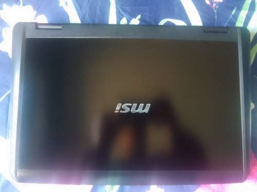 (INTEL i7 CPU/16 Gig RAM/3 GIG DDR5 GFX)Gaming MSI MS1761 Laptop - (See Last Photo)