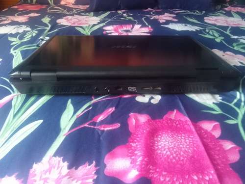 (INTEL i7 CPU/16 Gig RAM/3 GIG DDR5 GFX)Gaming MSI MS1761 Laptop - (See Last Photo)