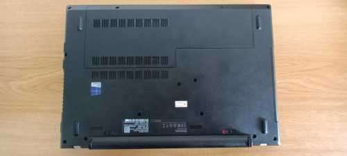 ****Core i3/4 Gig Ram/1 TB Very Good Condition Lenovo E50 Laptop****