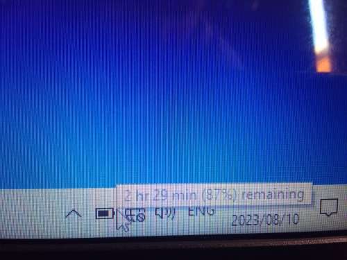 7TH Gen Core i5/8 Gig Ram/ 500 Gig HDD Dell 3567 Laptop