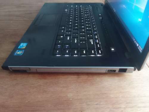 ***Prestine*** Core i5/6 Gig Ram/ 750 Gig HHD Dell 3500 Backlit Keyboard***Excellent Battery***