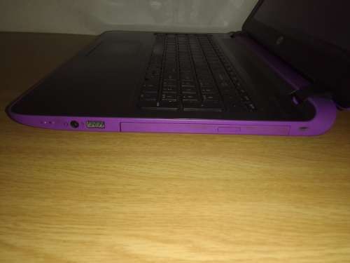 ***Absolutely Beautiful*** Hp Pavilion 15 Core i3 Laptop[PERFECT BATTERY LIFE]