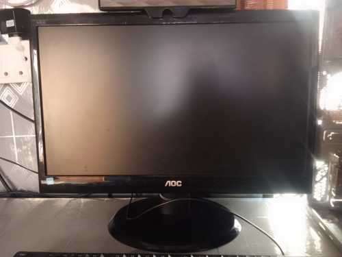 Core i5/8 Gig Ram/1 Gig DDR5 GFX/500 Gig HDD DESKTOP PC + MONITOR,SOUNDBAR,KEYBOARD,MOUSE, WIFI ADT