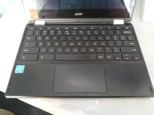 Acer Chromebook R11 C738T-C9SH 11.6` Celeron Notebook - Intel Celeron N3060, 32GB HDD, 4GB RAM