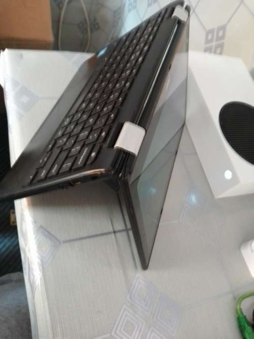 Acer Chromebook R11 C738T-C9SH 11.6` Celeron Notebook - Intel Celeron N3060, 32GB HDD, 4GB RAM