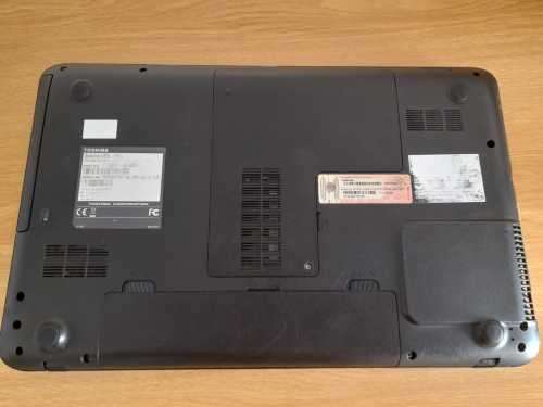 Toshiba L850 - Core i7 CPU/8 Gig Ram/2 Gig Radeon HD GFX/750 Gig HDD - Excellent Battery.