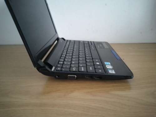 Acer Aspire One 532H-2588 Defective Unit