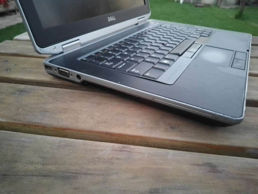 DELL Latitude E6430 - Core i7|8 Gig Ram|320 GIG HDD|Nvidia NVS 5200 GPU Laptop.