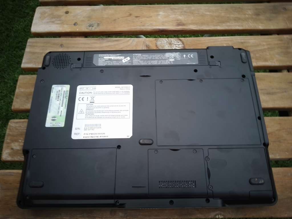 Packard Bell EasyNote MIT-RHEA-C Laptop 15.4`