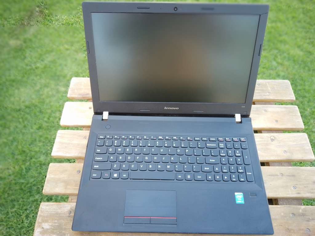 Lenovo E50-70| Core i3 CPU| 4 Gig Ram| 500 Gig HDD| Intel HD GPU| Windows 10