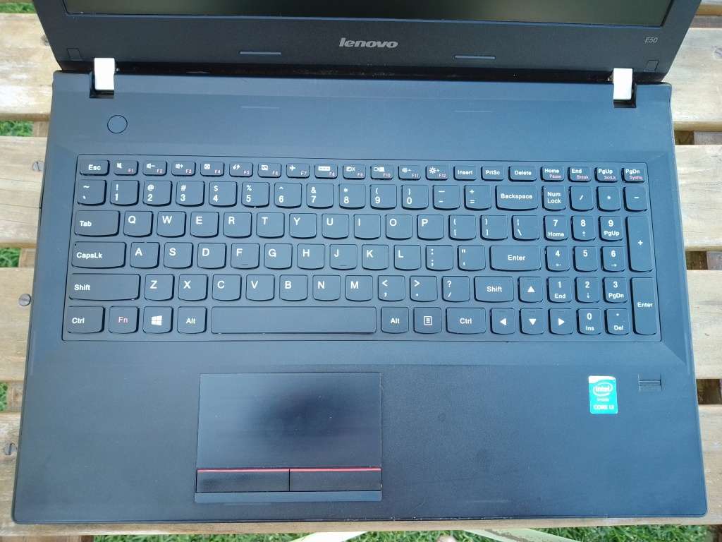 Lenovo E50-70| Core i3 CPU| 4 Gig Ram| 500 Gig HDD| Intel HD GPU| Windows 10