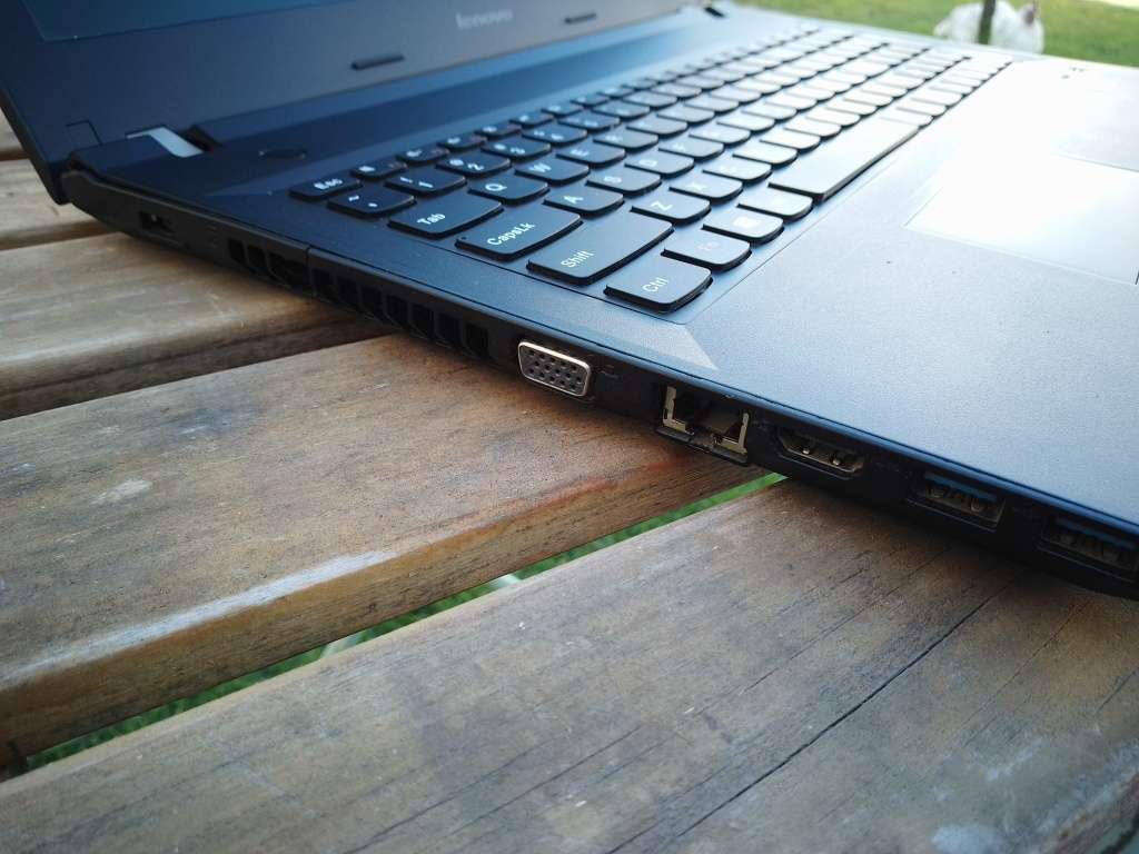 Lenovo E50-70| Core i3 CPU| 4 Gig Ram| 500 Gig HDD| Intel HD GPU| Windows 10