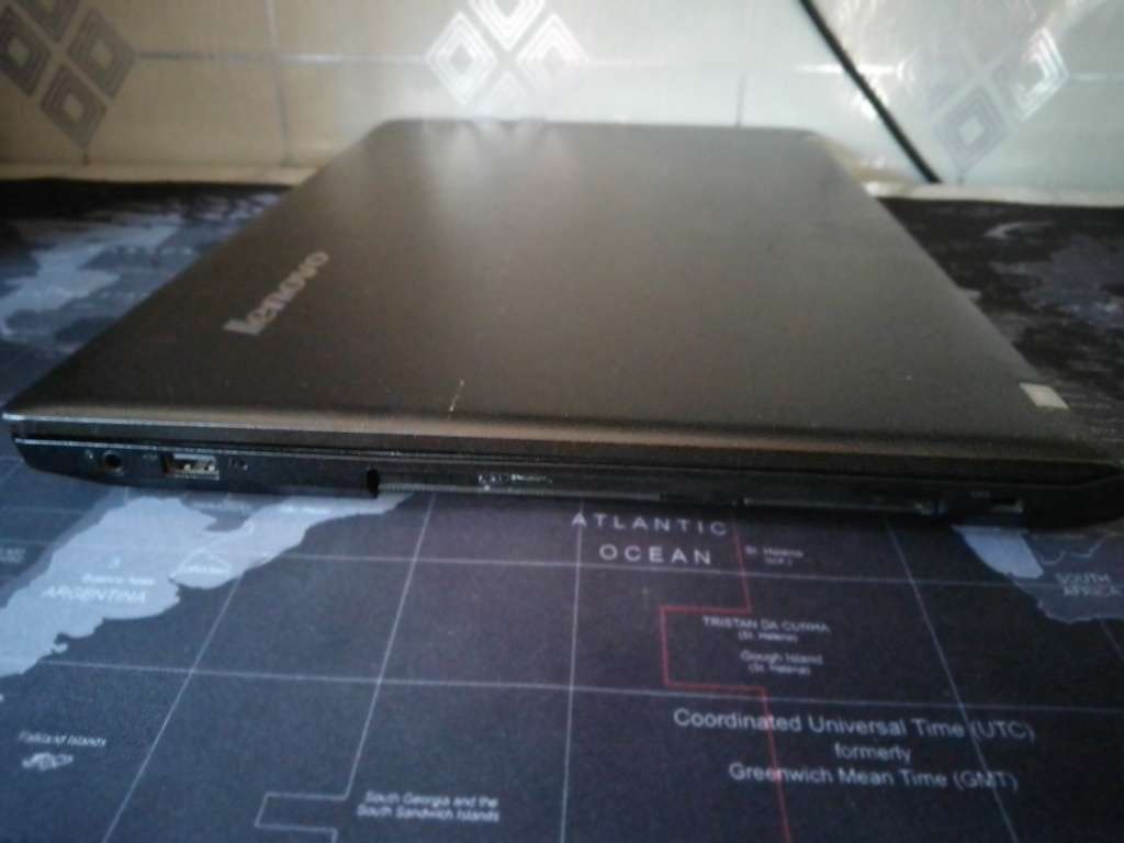 Lenovo E50-70| Core i3 CPU| 4 Gig Ram| 500 Gig HDD| Intel HD GPU| Windows 10