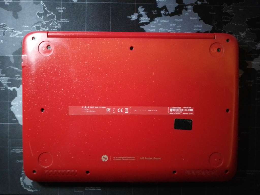 HP PAVILION X360 FLIP LAPTOP - EXCELLENT CONDITION.