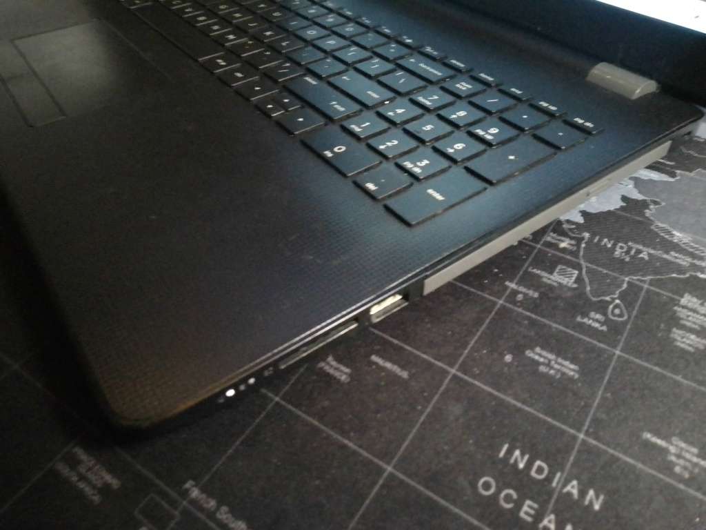 HP G250 G6 - Intel Core i3 6006U CPU/12 Gig DDR4 Ram/500 Gig HDD/Intel HD 520 GFX/BRAND NEW BATTERY!