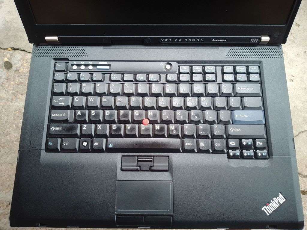 Lenovo ThinkPad T500 Laptop