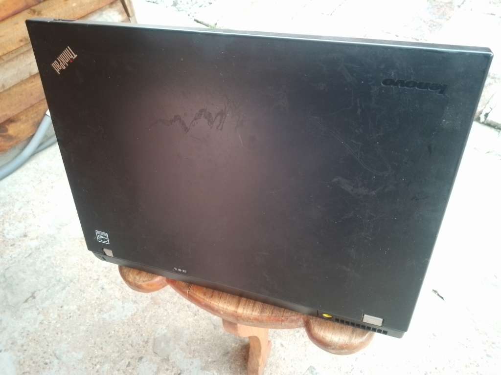 Lenovo ThinkPad T500 Laptop