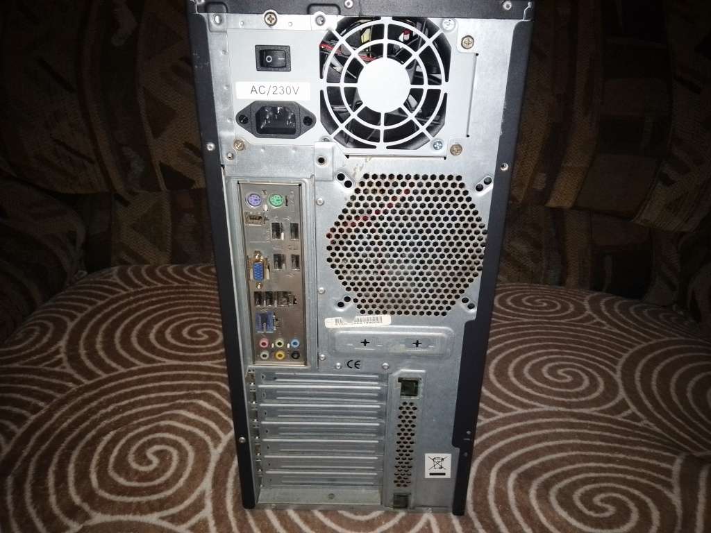 Desktop Computer (MSI) + Wireless Keyboard & Mouse