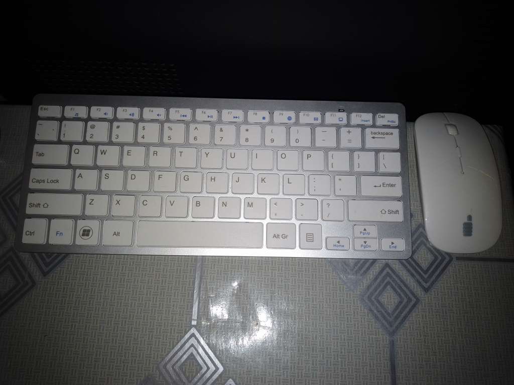 Desktop Computer (MSI) + Wireless Keyboard & Mouse