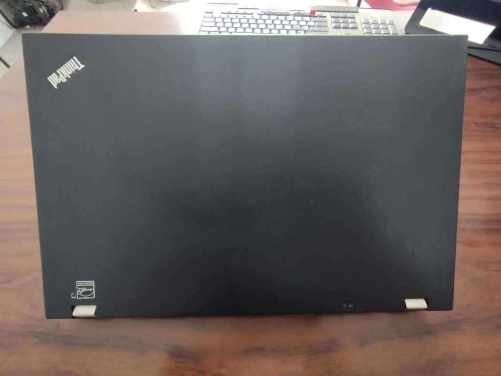 LENOVO T510 -- CORE i7 CPU, 8 GIG RAM,1TB HDD - BRAND NEW BATTERY INSTALLED.