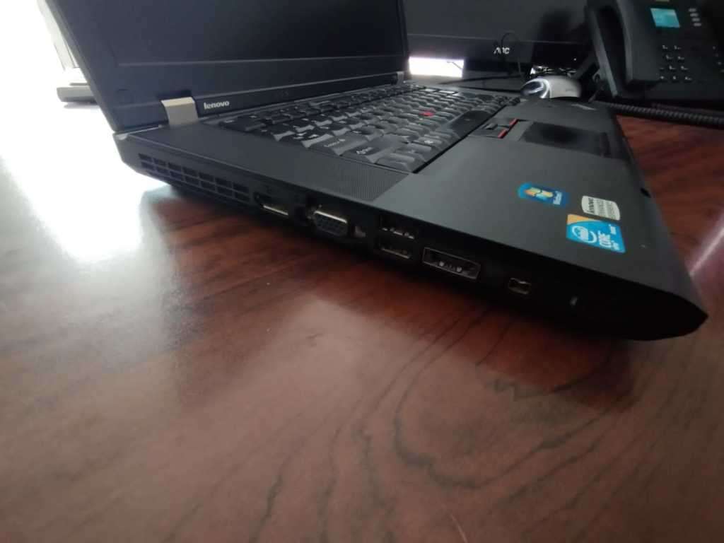 LENOVO T510 -- CORE i7 CPU, 8 GIG RAM,1TB HDD - BRAND NEW BATTERY INSTALLED.