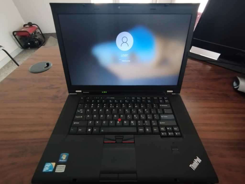 LENOVO T510 -- CORE i7 CPU, 8 GIG RAM,1TB HDD - BRAND NEW BATTERY INSTALLED.