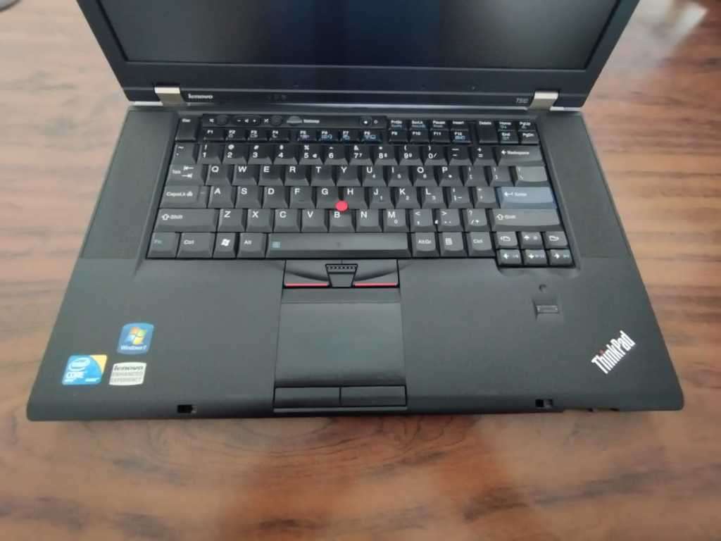 LENOVO T510 -- CORE i7 CPU, 8 GIG RAM,1TB HDD - BRAND NEW BATTERY INSTALLED.