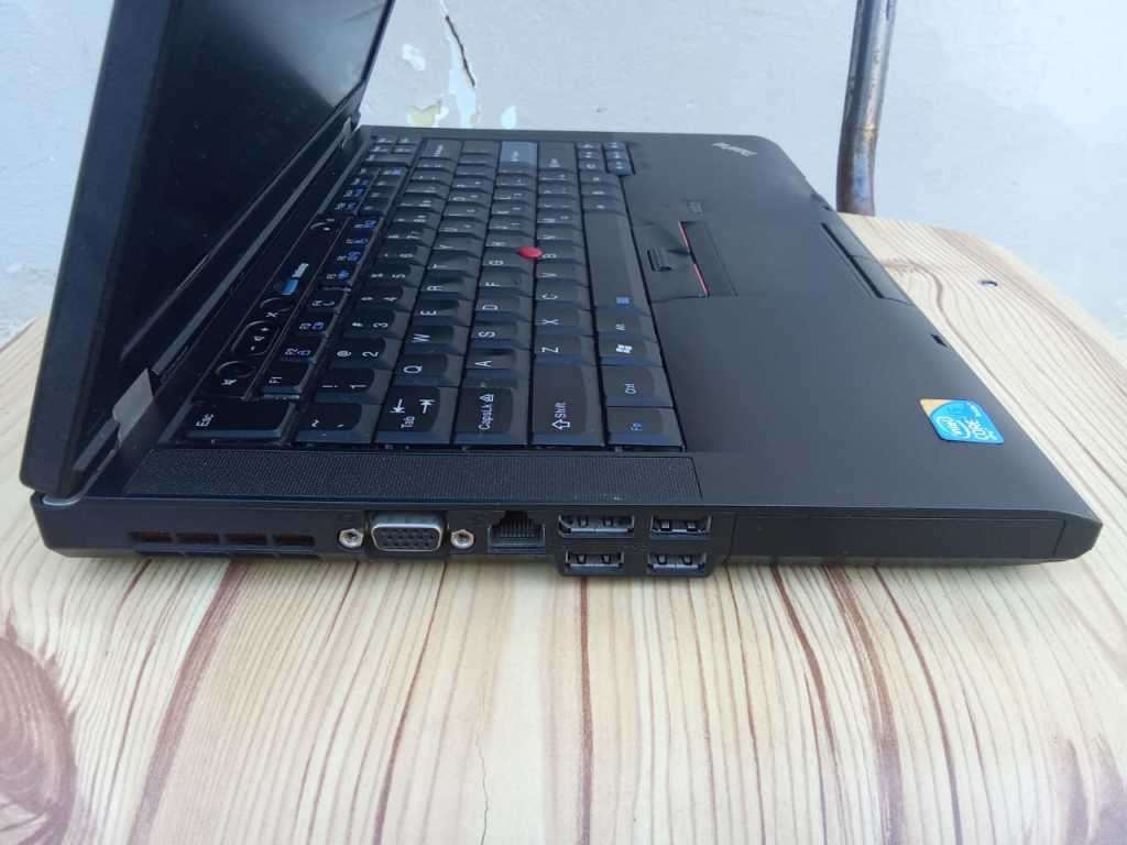 *LENOVO T410i, Core i5/4 Gig Ram/160 Gig HDD !EXCELLENT CONDITION!