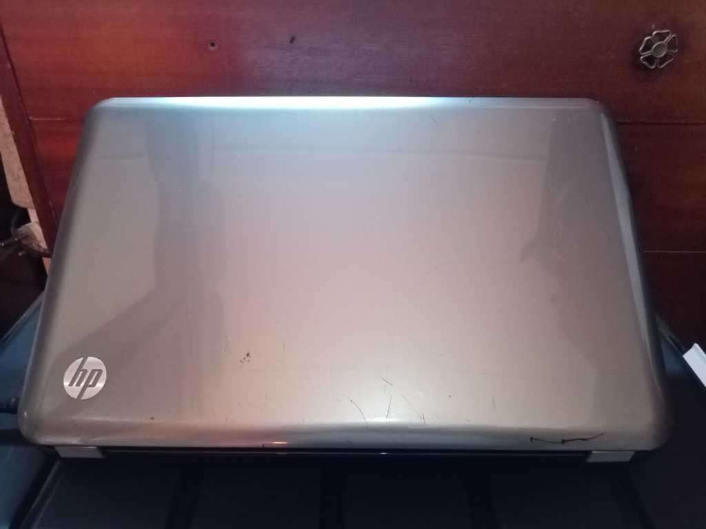 HP Pavilion G6 - i3 CPU/4 Gig Ram/ 500 Gig LAPTOP