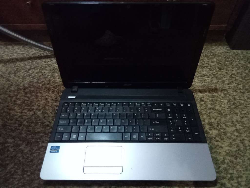 Acer E1-571 Core i3_4 Gig Ram_500 Gig Hdd_Intel HD GFX Laptop