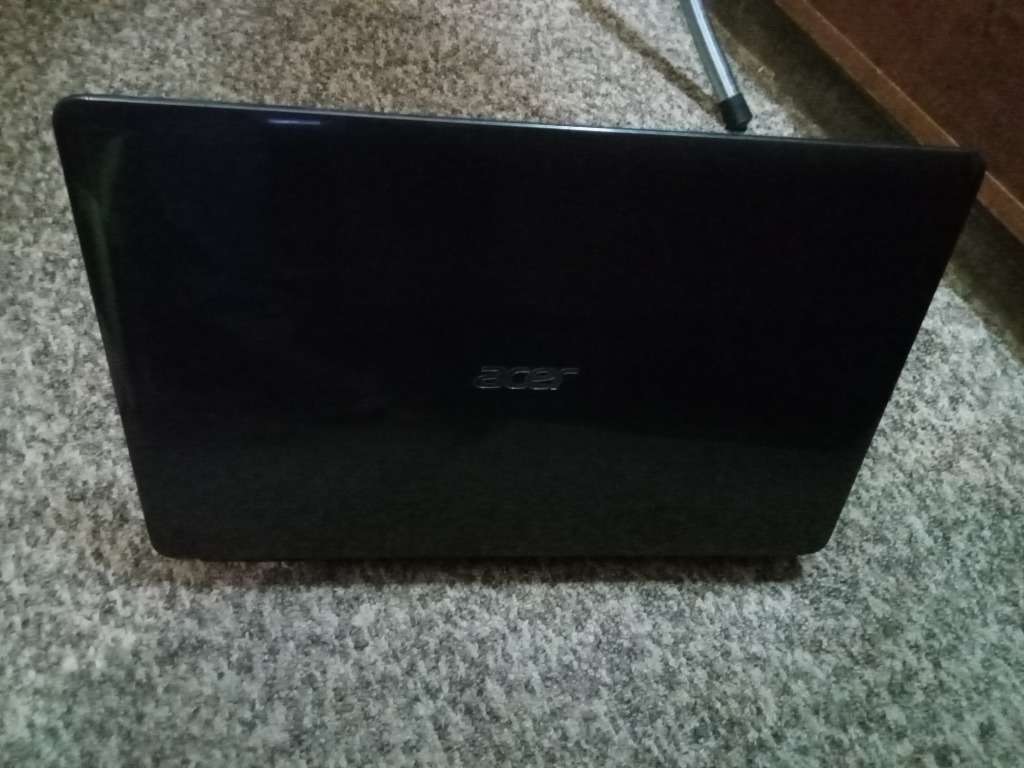 Acer E1-571 Core i3_4 Gig Ram_500 Gig Hdd_Intel HD GFX Laptop