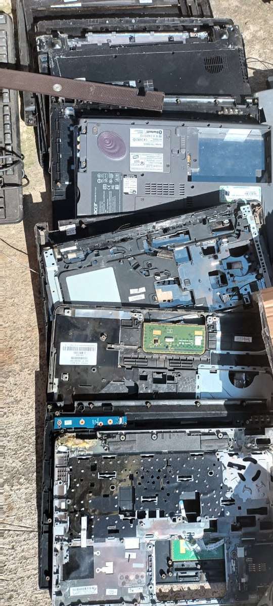 Bult Lot Of Laptop Spares/Scraps and More