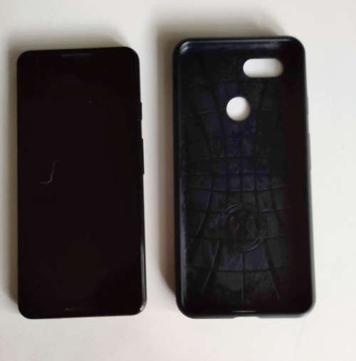 Google Pixel 3 64GB + Spigen Cover