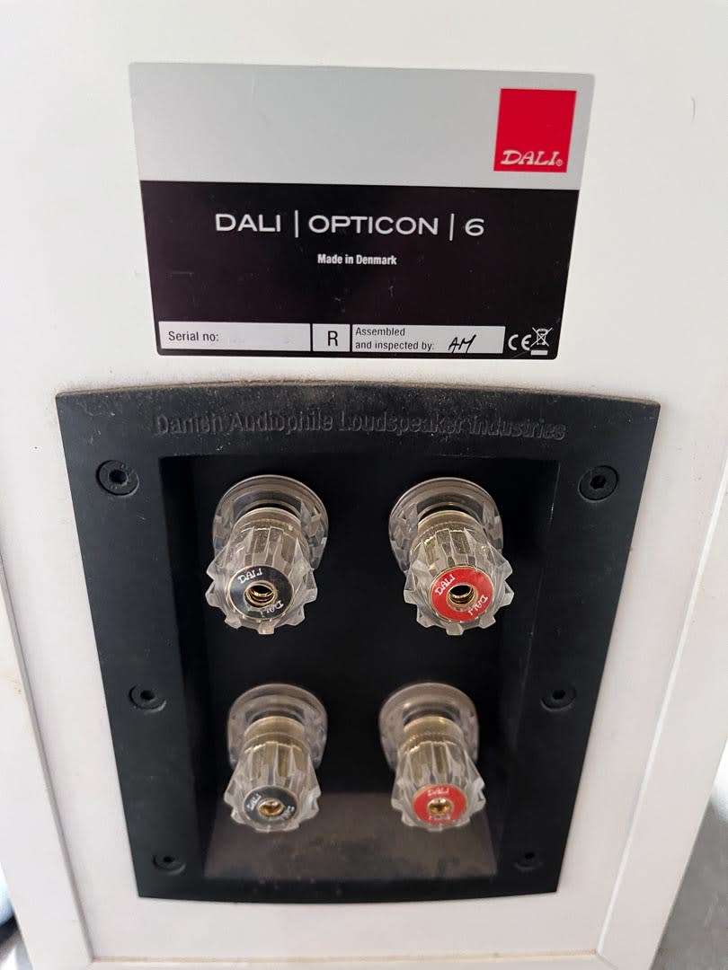 Dali Opticon 6 (MK I) Floorstanding Speakers