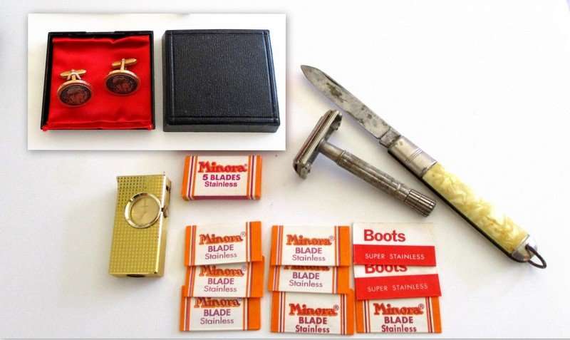MEN'S COLLECTABLES--POCKET KNIFE,RAZOR,BLADES, LIGHTER / CLOCK AND BOXED CUFFLINKS-READ