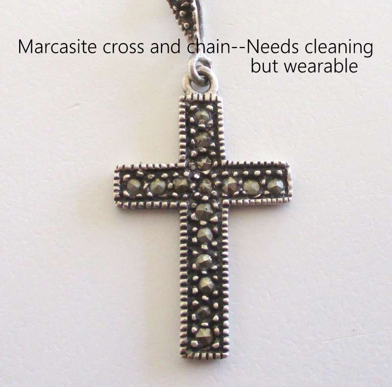 SOLID SILVER VINTAGE JEWELLERY STILL WEARABLE BUT NEEDS ATTENTION