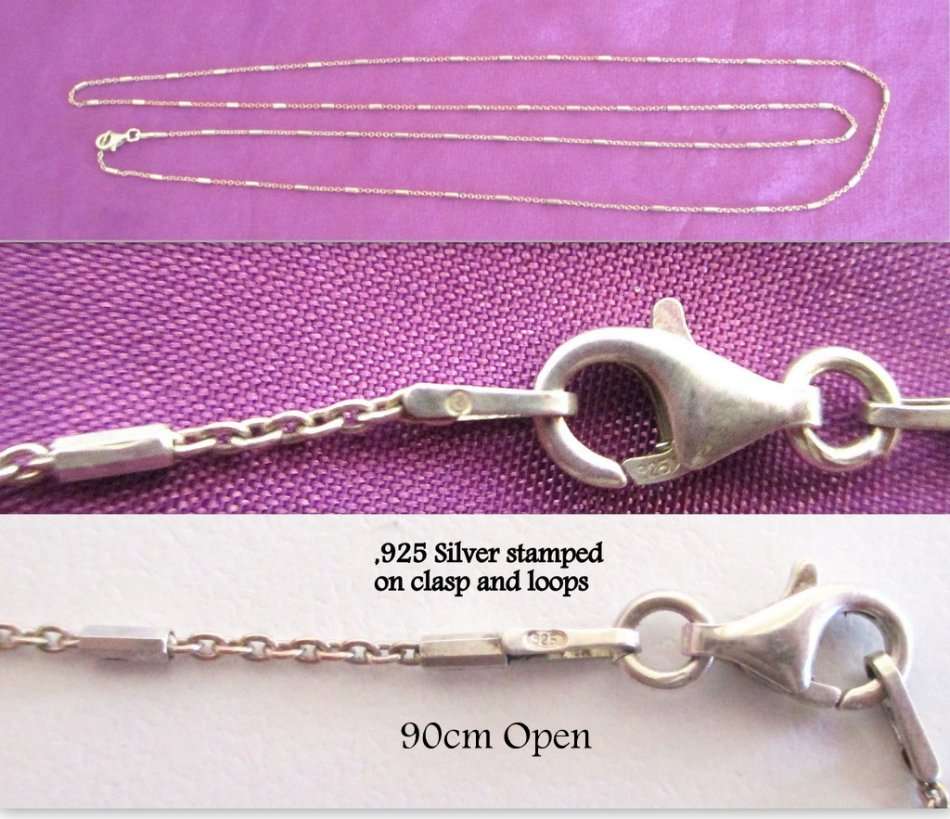 A VERY LONG SOLID SILVER CHAIN---90cm--5,1 gram
